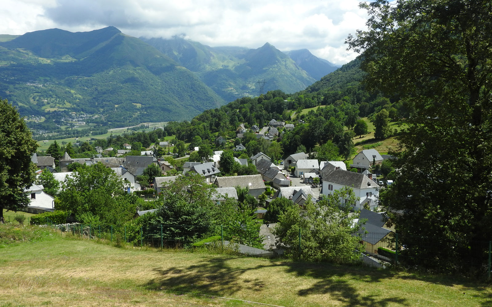 A Arcizans-Avant, charmant village des Pyrénées